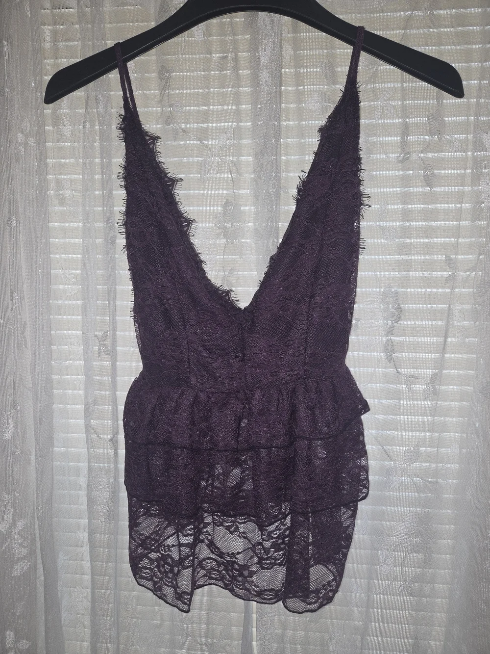 Plunging V-Neck Lace Tiered Tank Top - Purple
